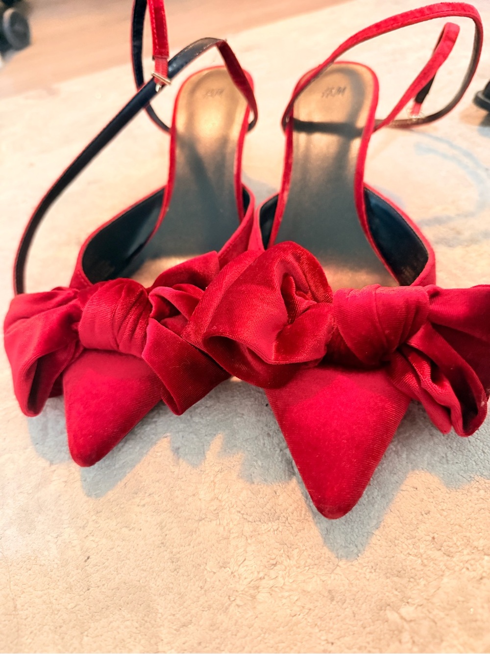 H&M Red Velvet Pointed Toe Heels with Decorative Bow